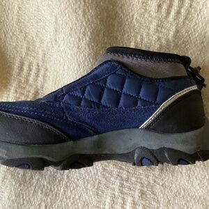 Land’s End water proof shoe
